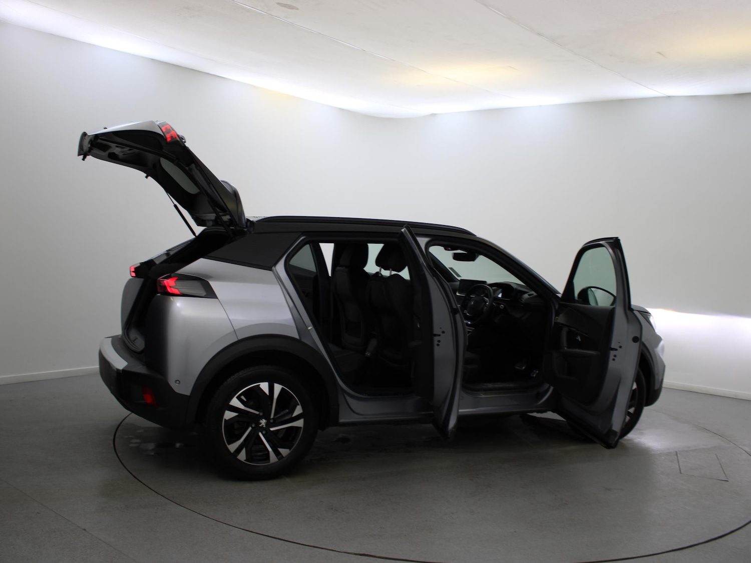 Used Peugeot 2008 2022 for sale - 76502890: Photo 35