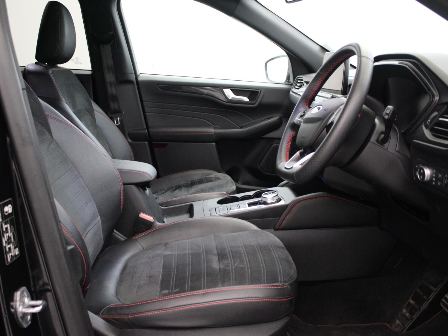 Used Ford Kuga 2022 for sale - 76390846: Photo 9