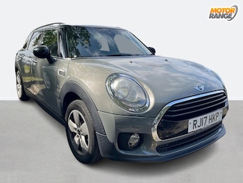 2017 - 1.5 Cooper 6dr [Tech/JCW Chili Pack] 5-Door