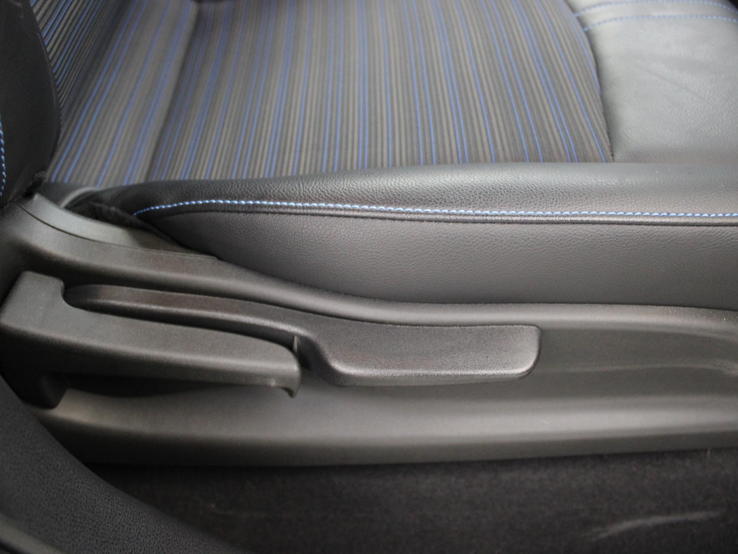 Used Nissan Leaf 2024 for sale - 77398060: Photo 10