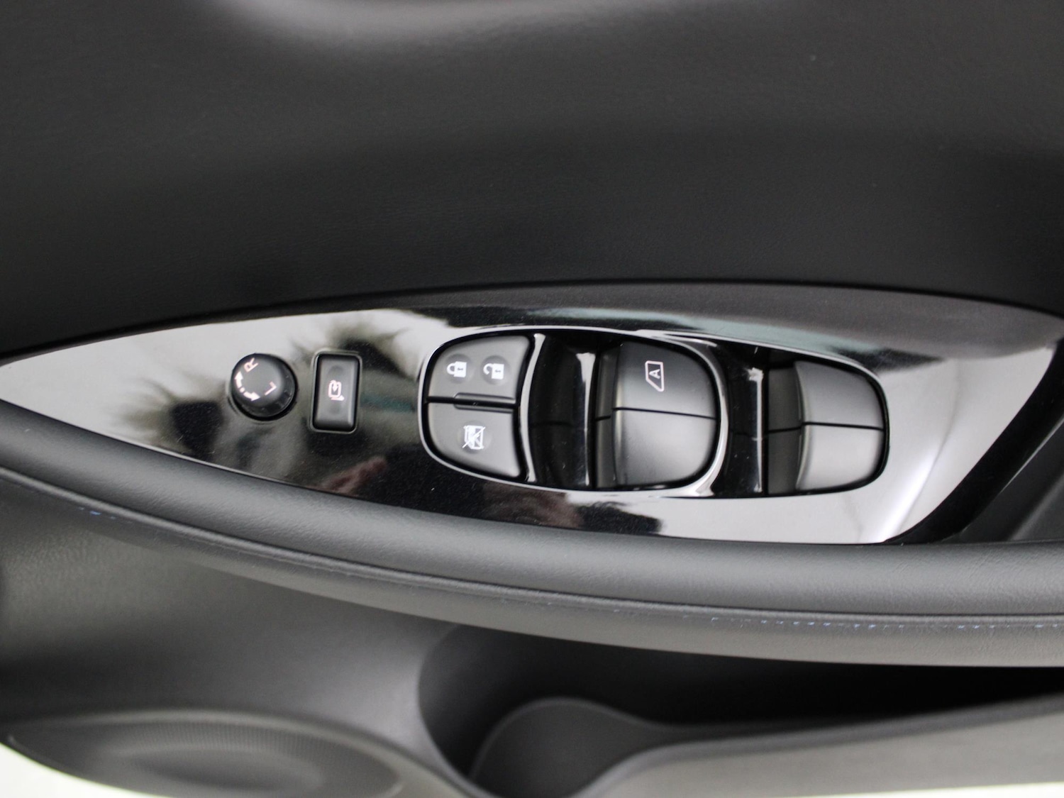 Used Nissan Leaf 2024 for sale - 77398060: Photo 42