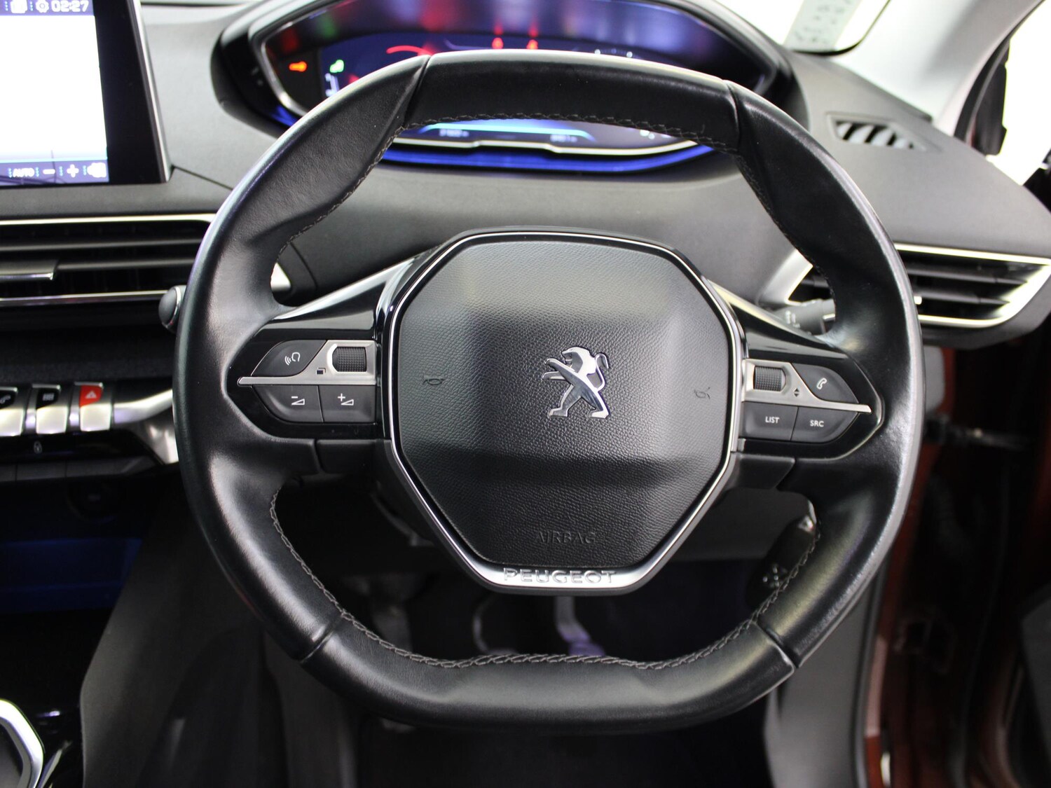 Used Peugeot 3008 2018 for sale - 76274618: Photo 24