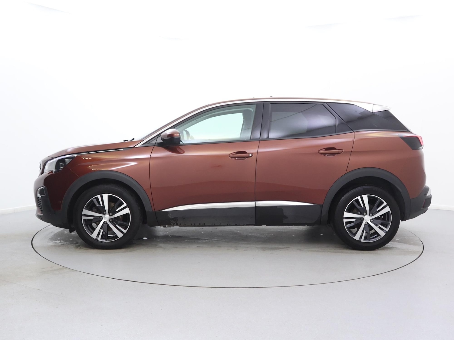 Used Peugeot 3008 2018 for sale - 76274618: Photo 4