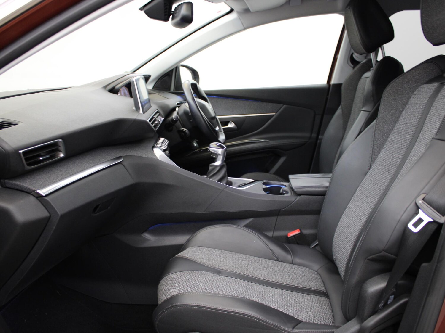 Used Peugeot 3008 2018 for sale - 76274618: Photo 9