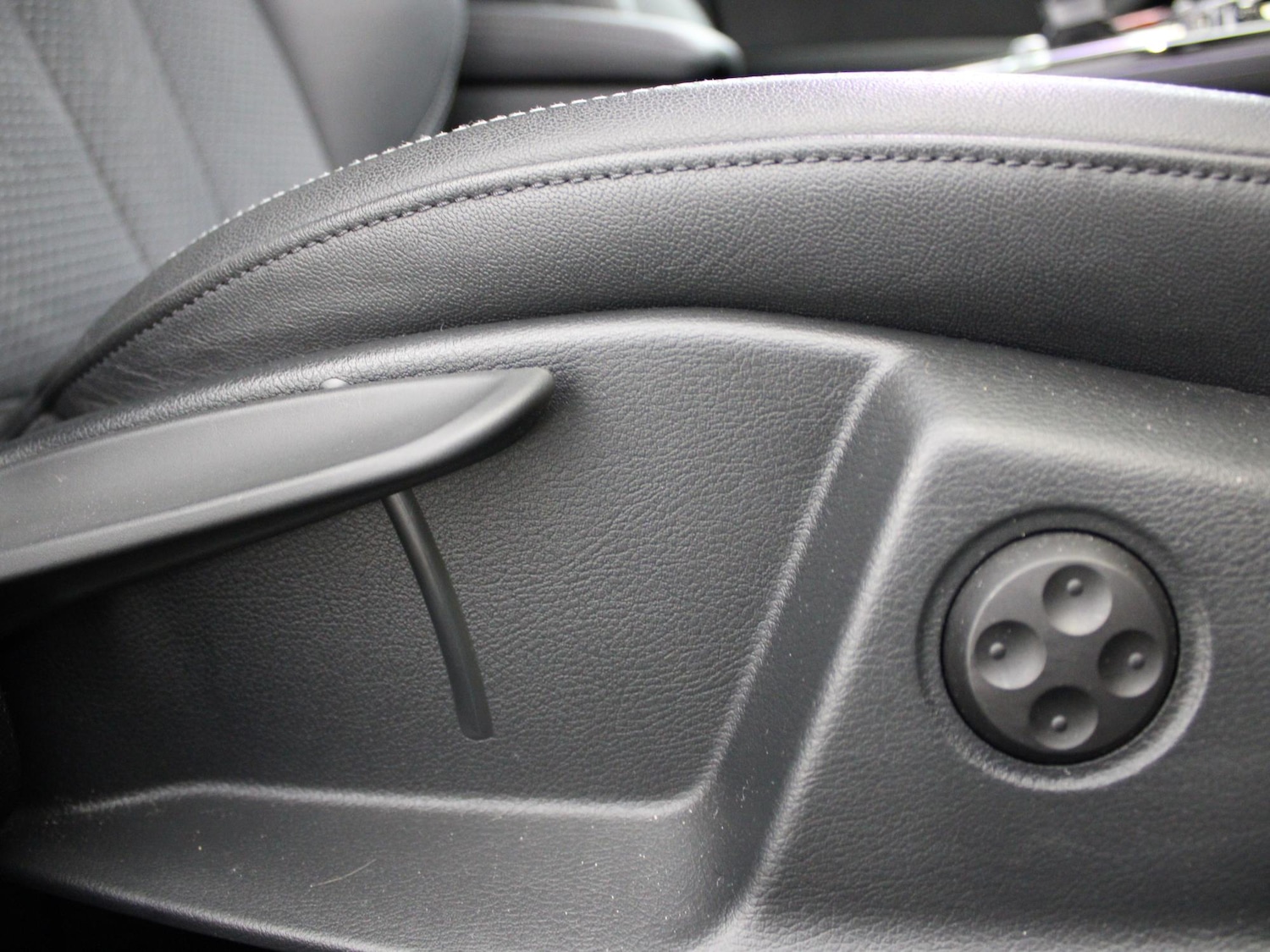 Used Audi A4 2021 for sale - 77240049: Photo 10