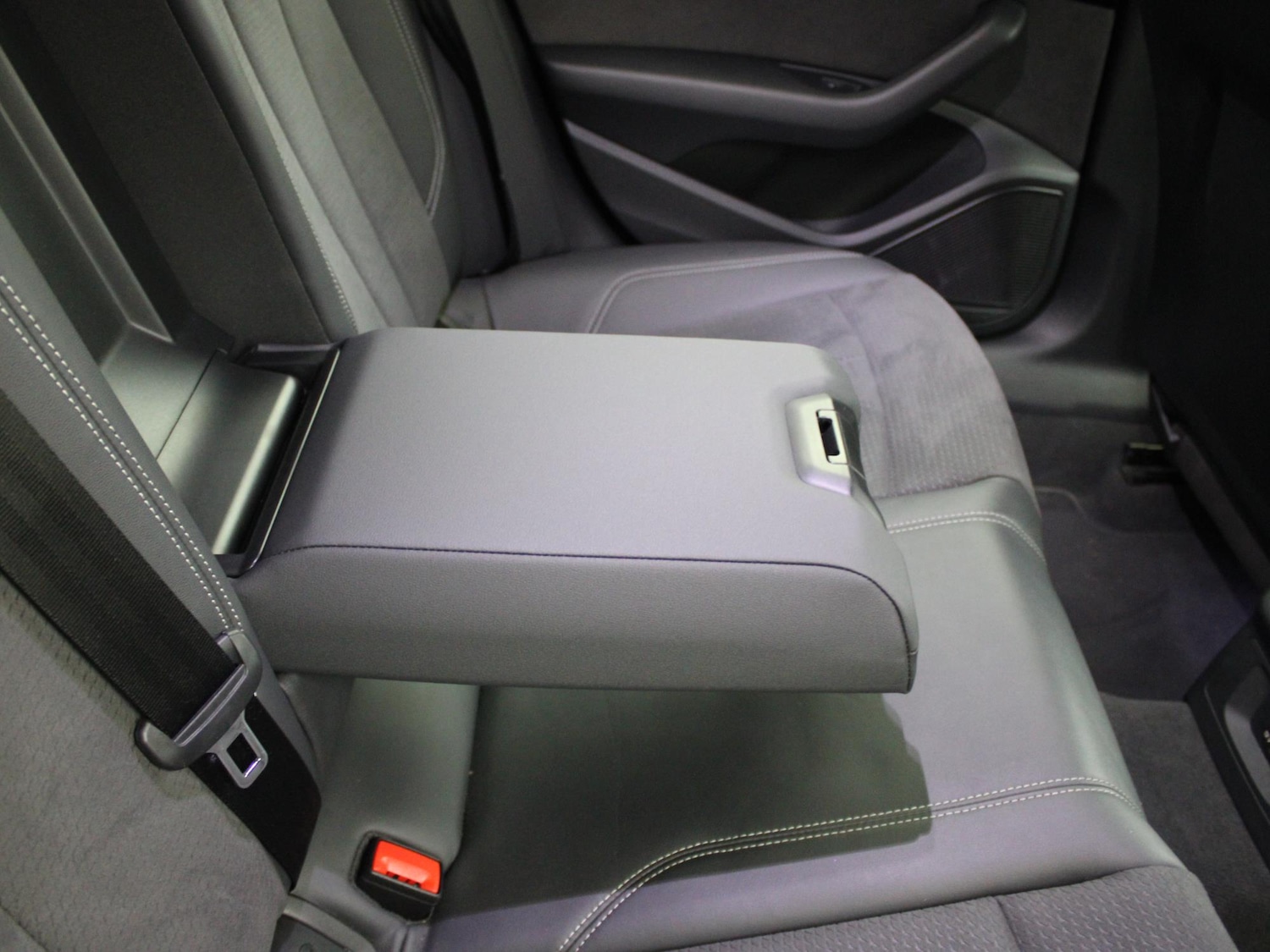 Used Audi A4 2021 for sale - 77240049: Photo 13