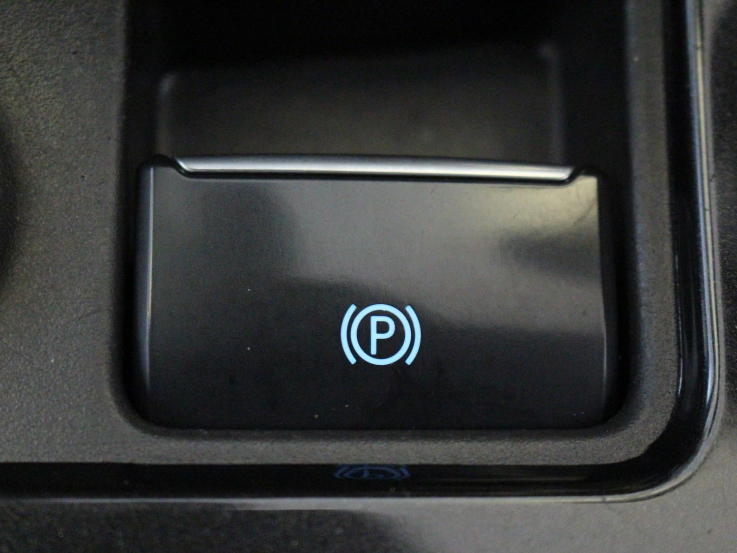 Used Ford Kuga 2018 for sale - 77973254: Photo 26