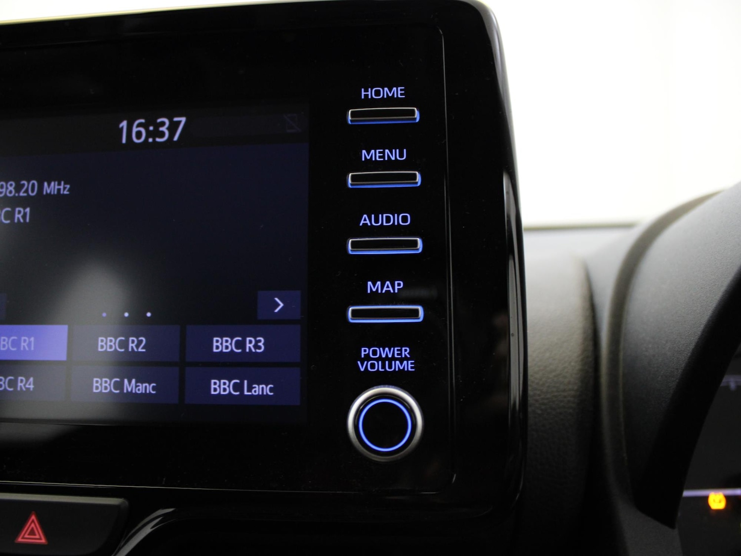 Used Toyota Yaris 2023 for sale - 76300285: Photo 23