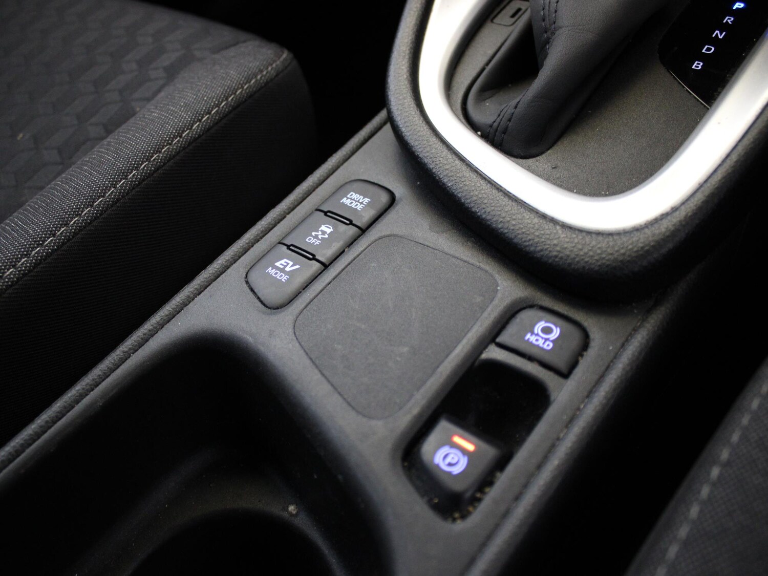 Used Toyota Yaris 2023 for sale - 76300285: Photo 25