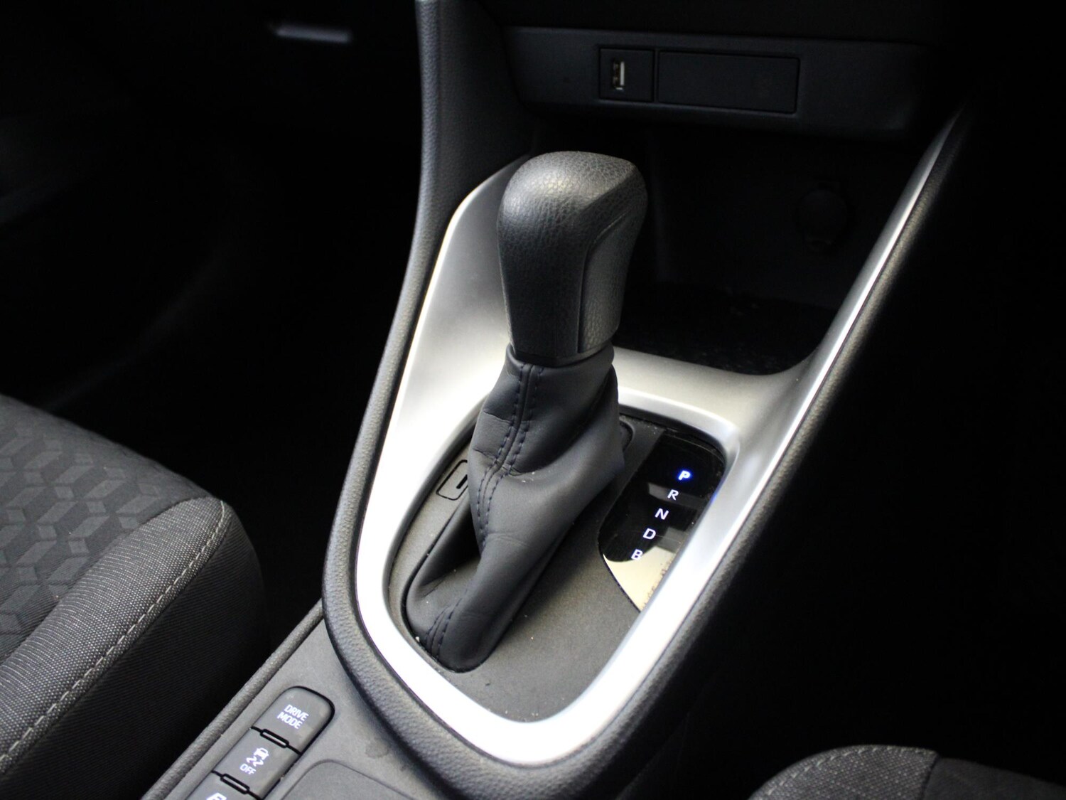 Used Toyota Yaris 2023 for sale - 76300285: Photo 26