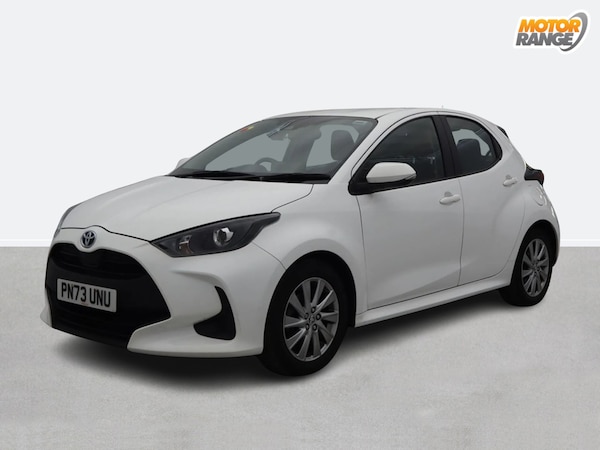 Used Toyota Yaris 2023 for sale - 76300285: Photo 2