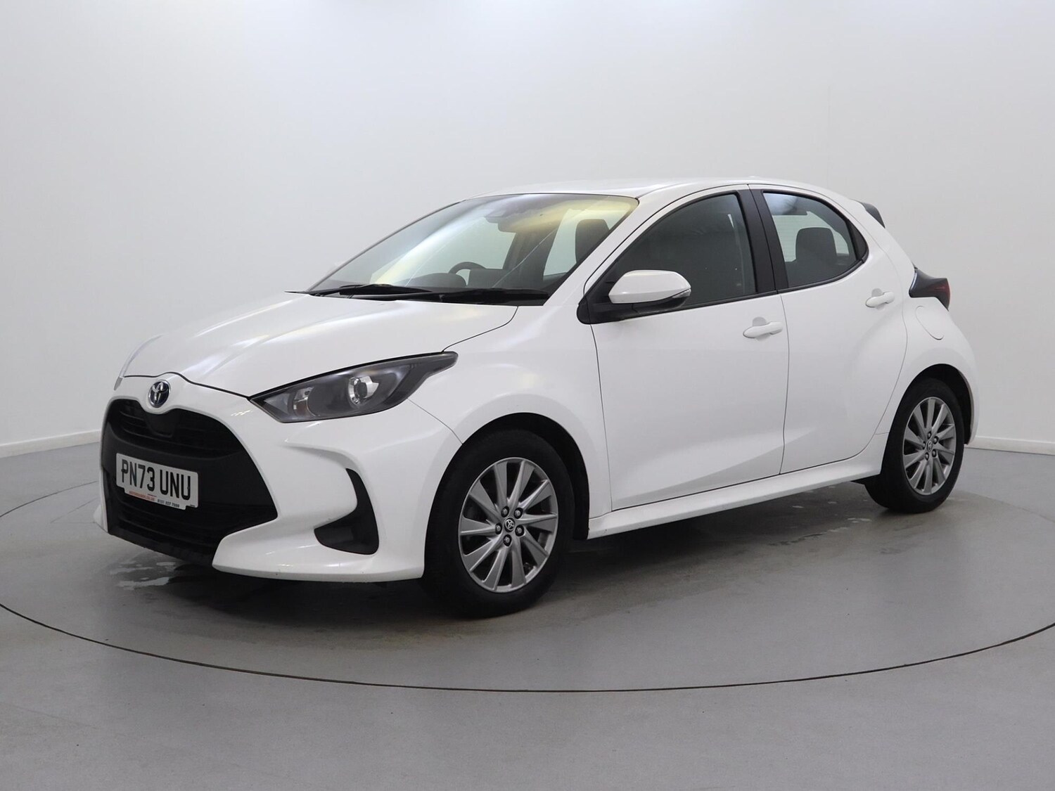 Used Toyota Yaris 2023 for sale - 76300285: Photo 3