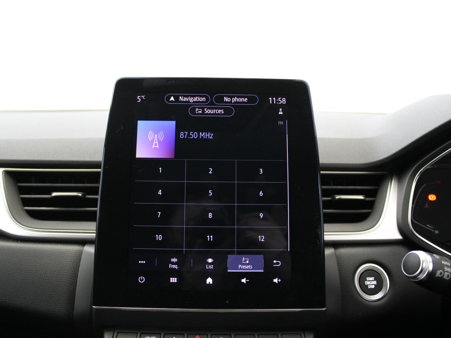 Used Renault Captur 2020 for sale - 77398019: Photo 24