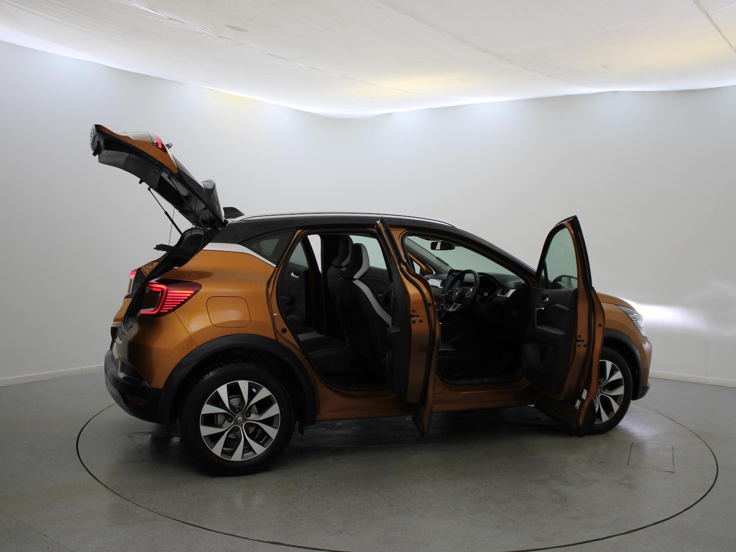Used Renault Captur 2020 for sale - 77398019: Photo 36