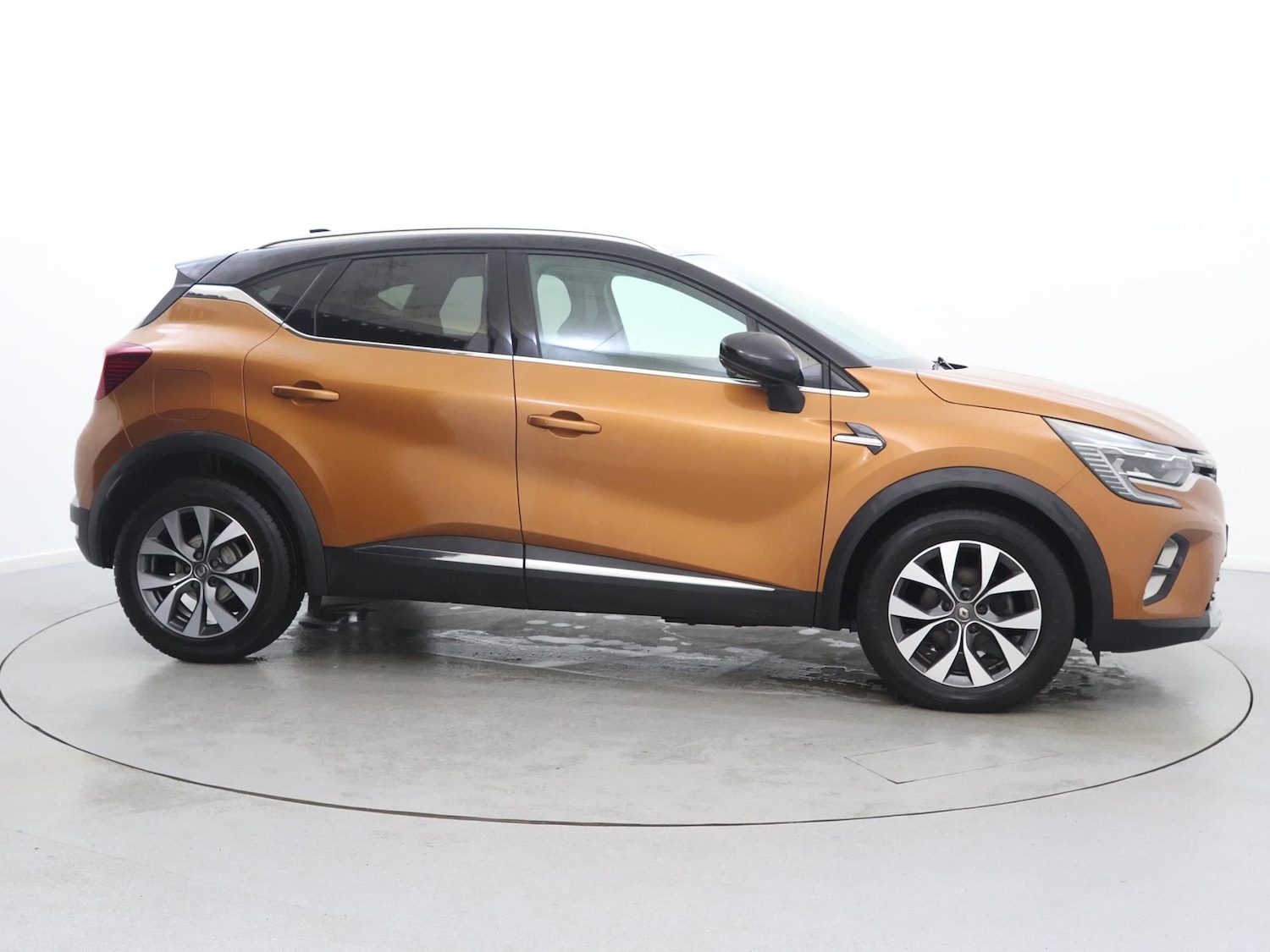 Used Renault Captur 2020 for sale - 77398019: Photo 8