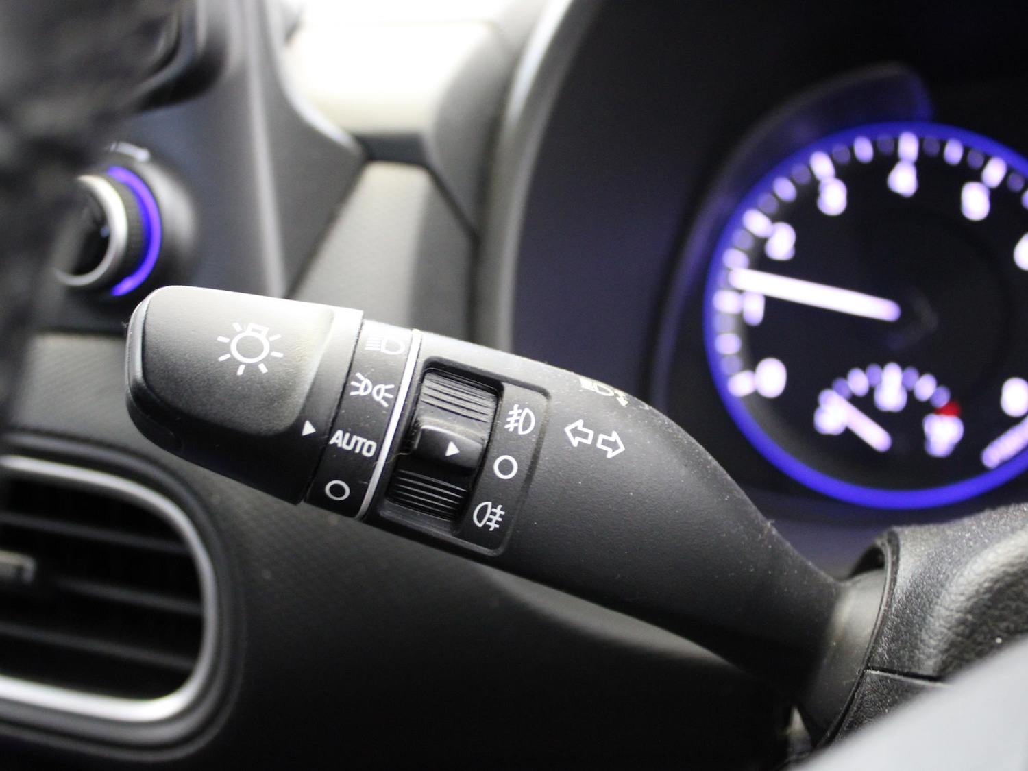 Used Hyundai KONA 2019 for sale - 76594412: Photo 16