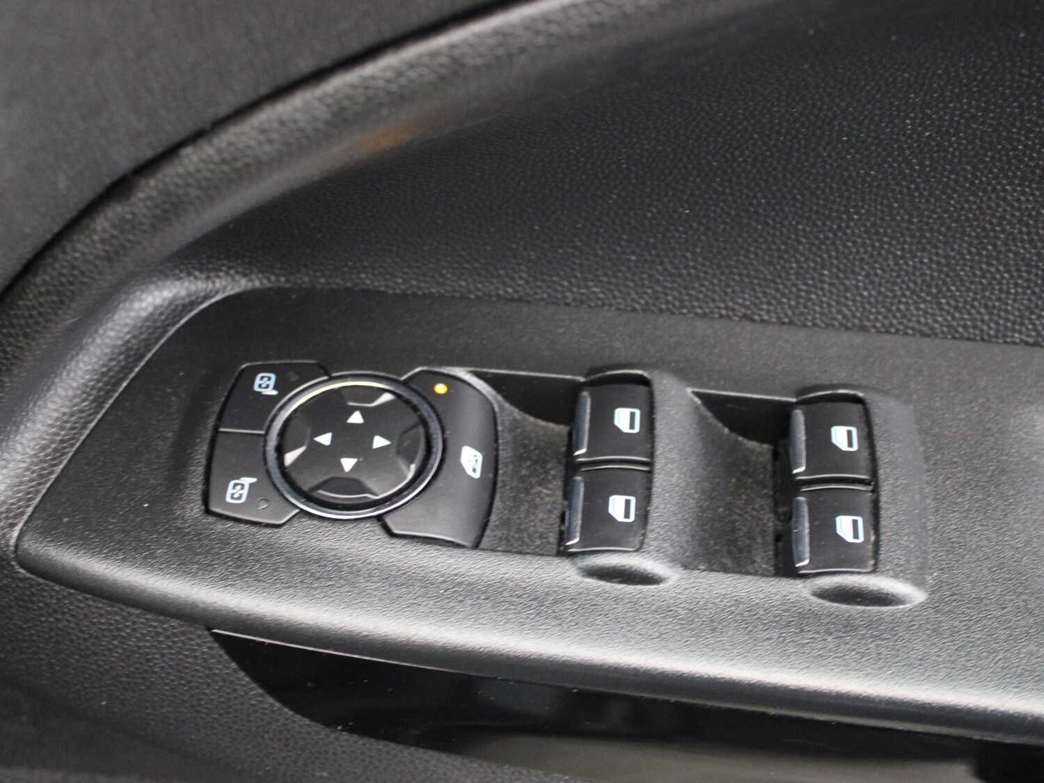 Used Ford Ecosport 2022 for sale - 77758308: Photo 30