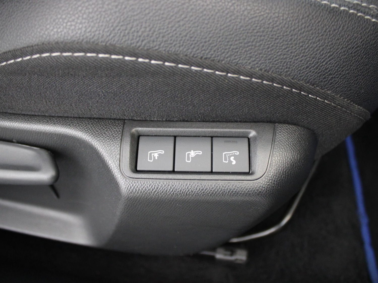 Used Vauxhall Mokka 2024 for sale - 76515799: Photo 10