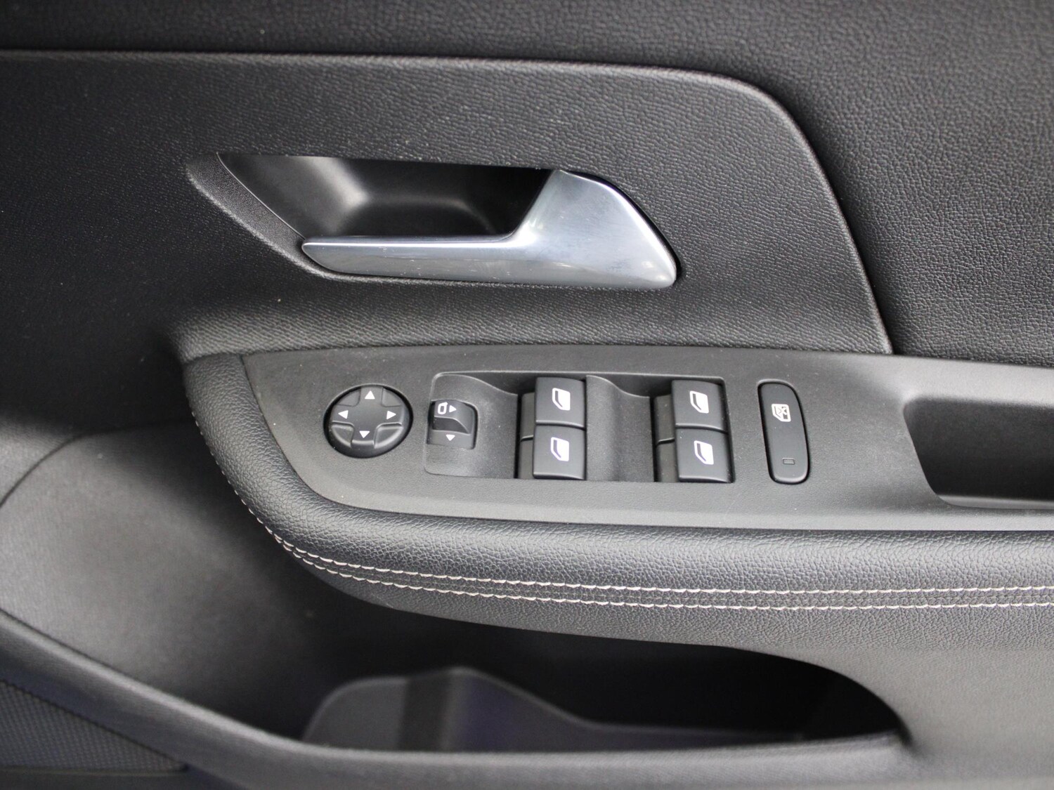 Used Vauxhall Mokka 2024 for sale - 76515799: Photo 40