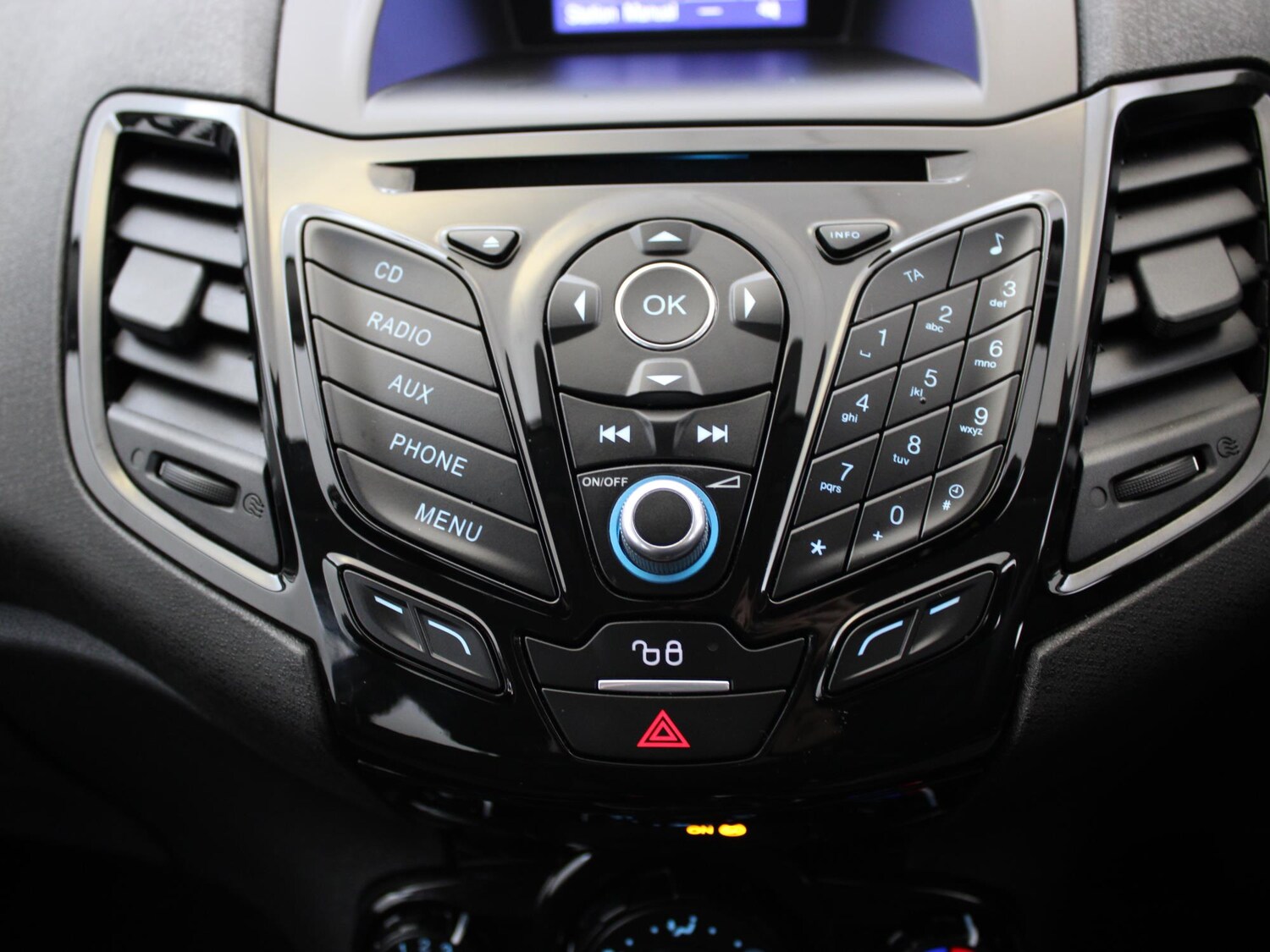 Used Ford Fiesta 2017 for sale - 77829477: Photo 18