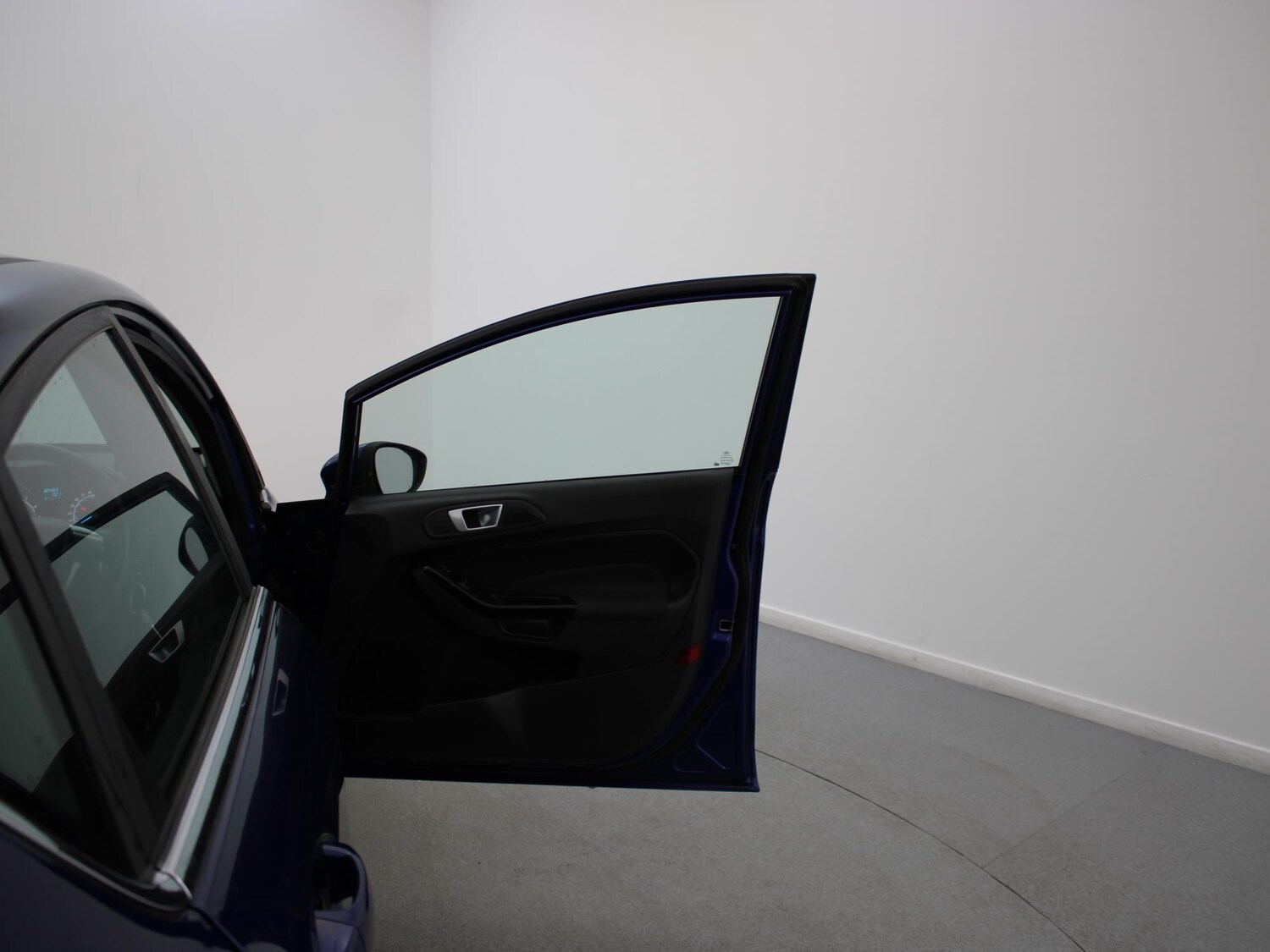 Used Ford Fiesta 2017 for sale - 77829477: Photo 27