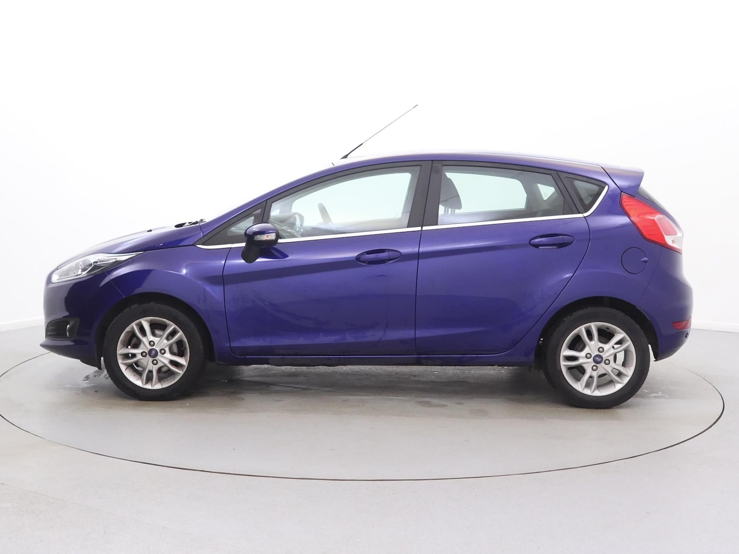 Used Ford Fiesta 2017 for sale - 77829477: Photo 4