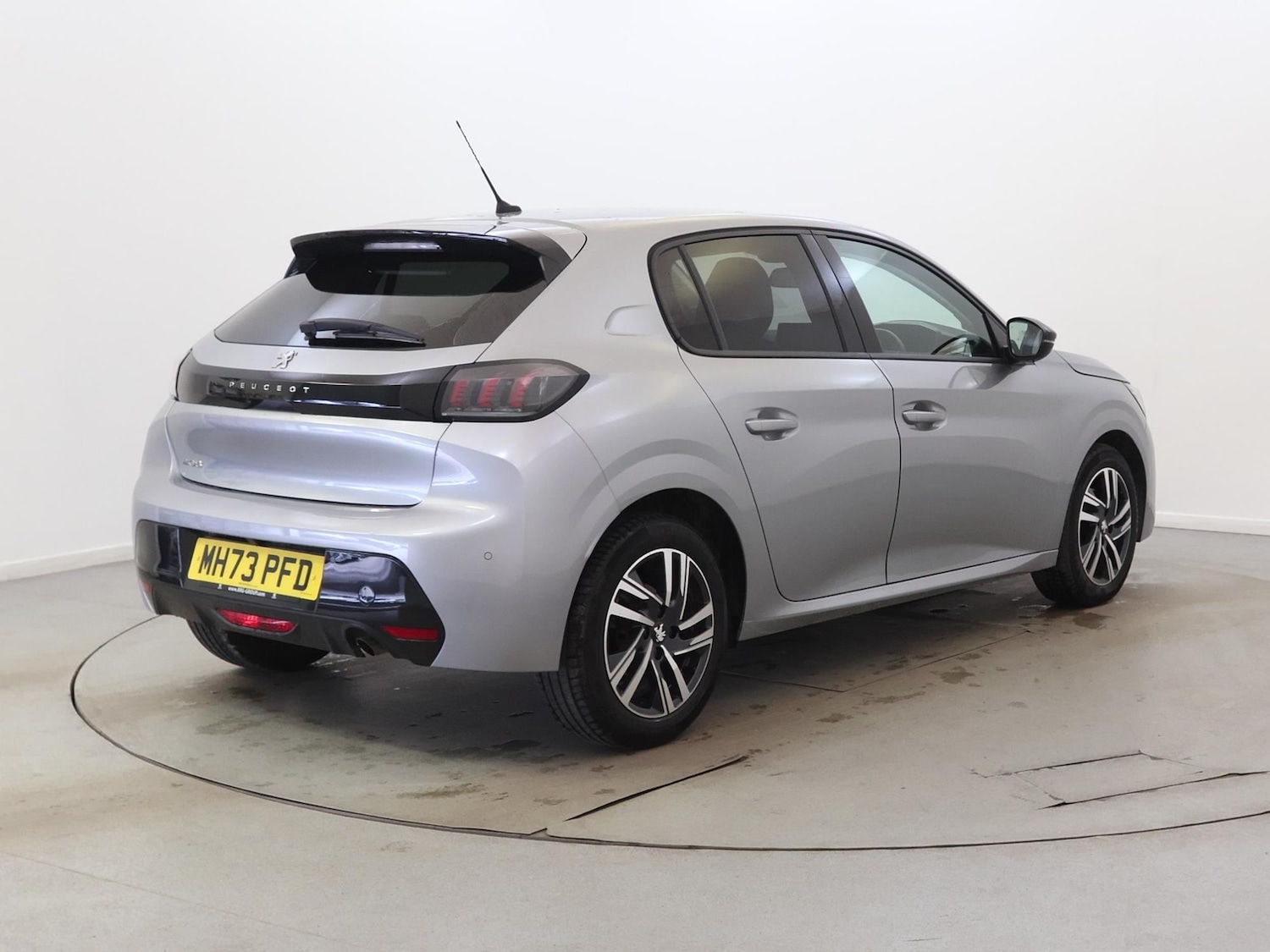 Vehicle 5