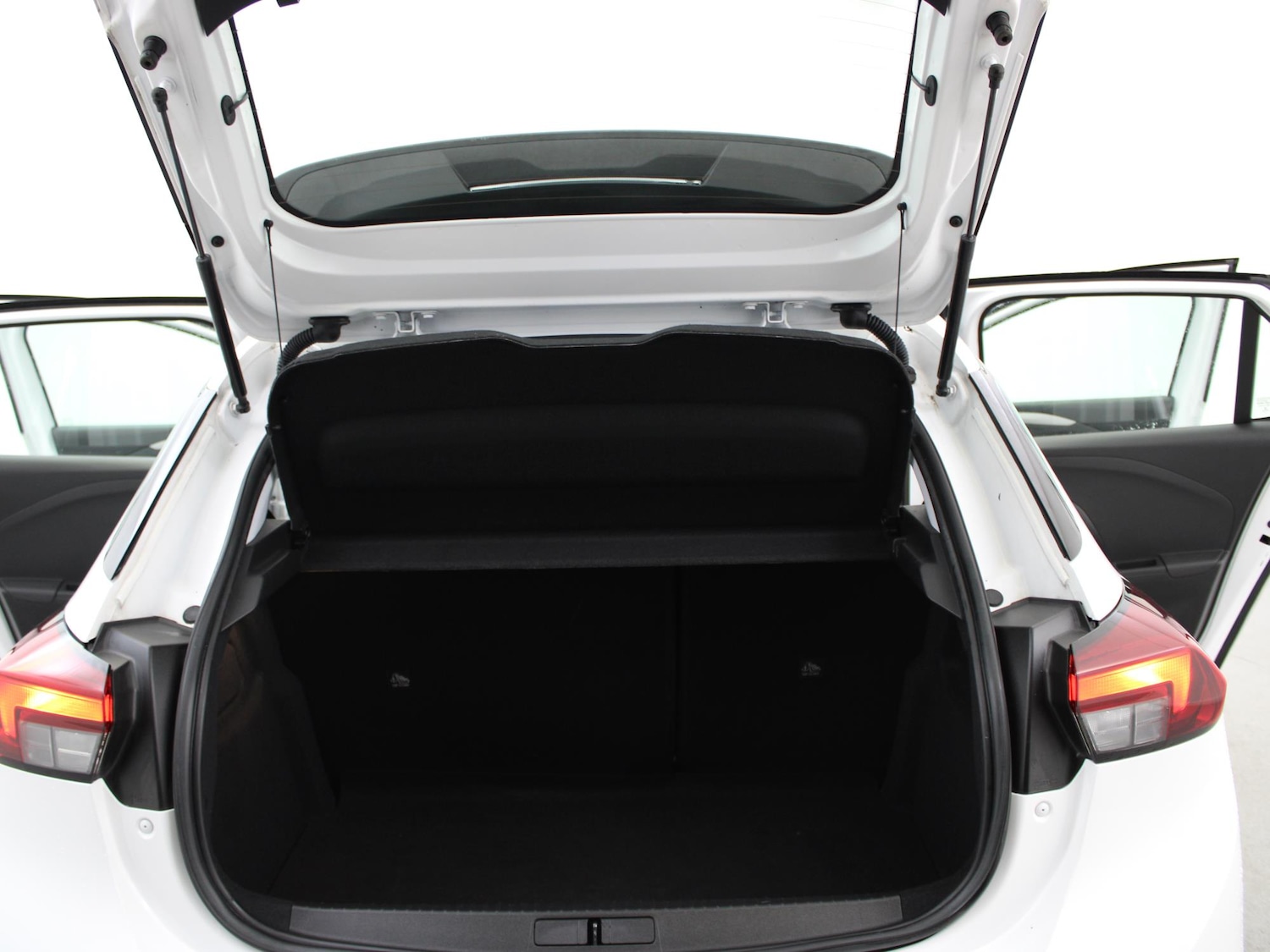 Used Vauxhall Corsa 2022 for sale - 77398076: Photo 32