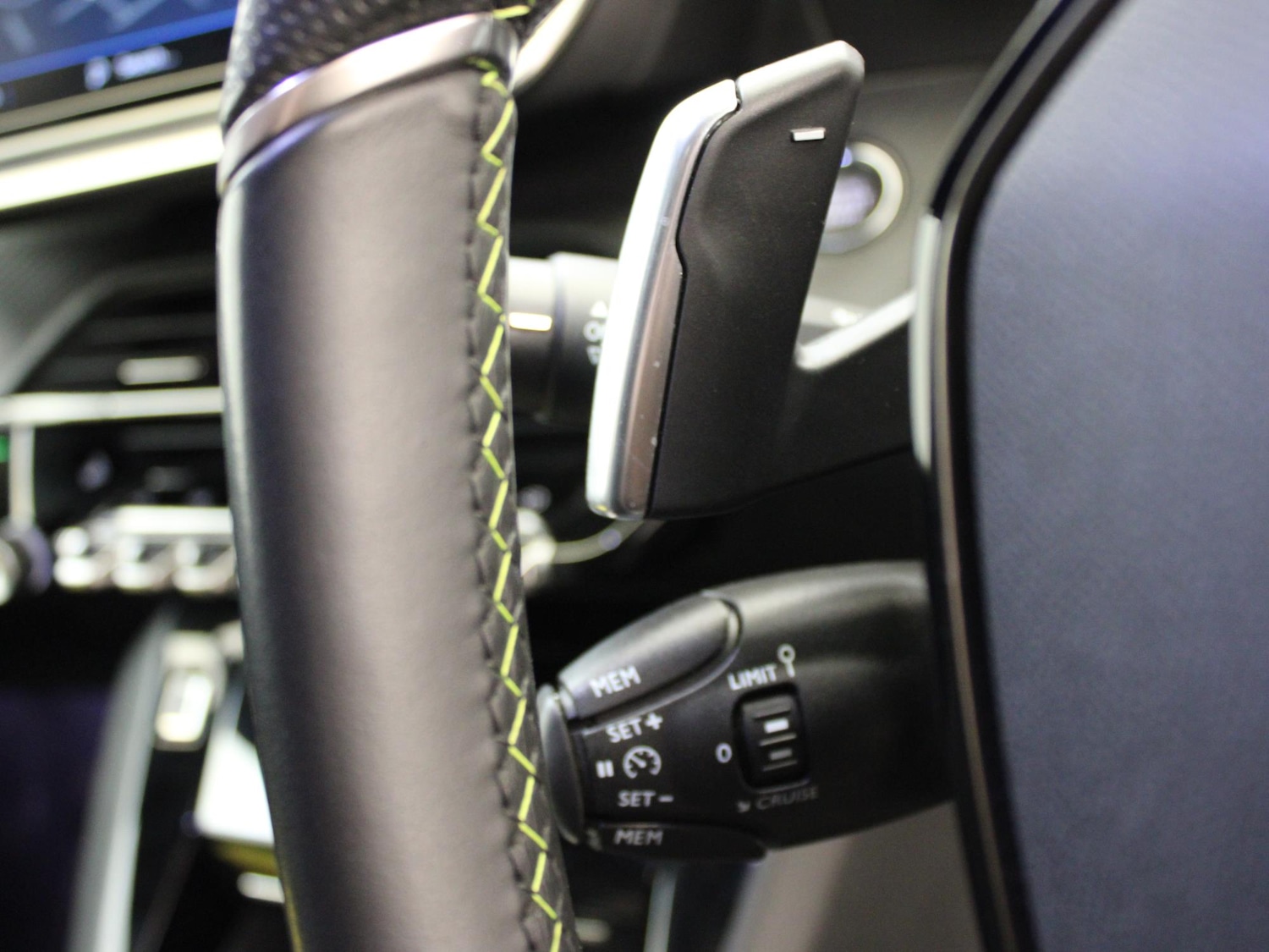 Used Peugeot 2008 2023 for sale - 77973281: Photo 28