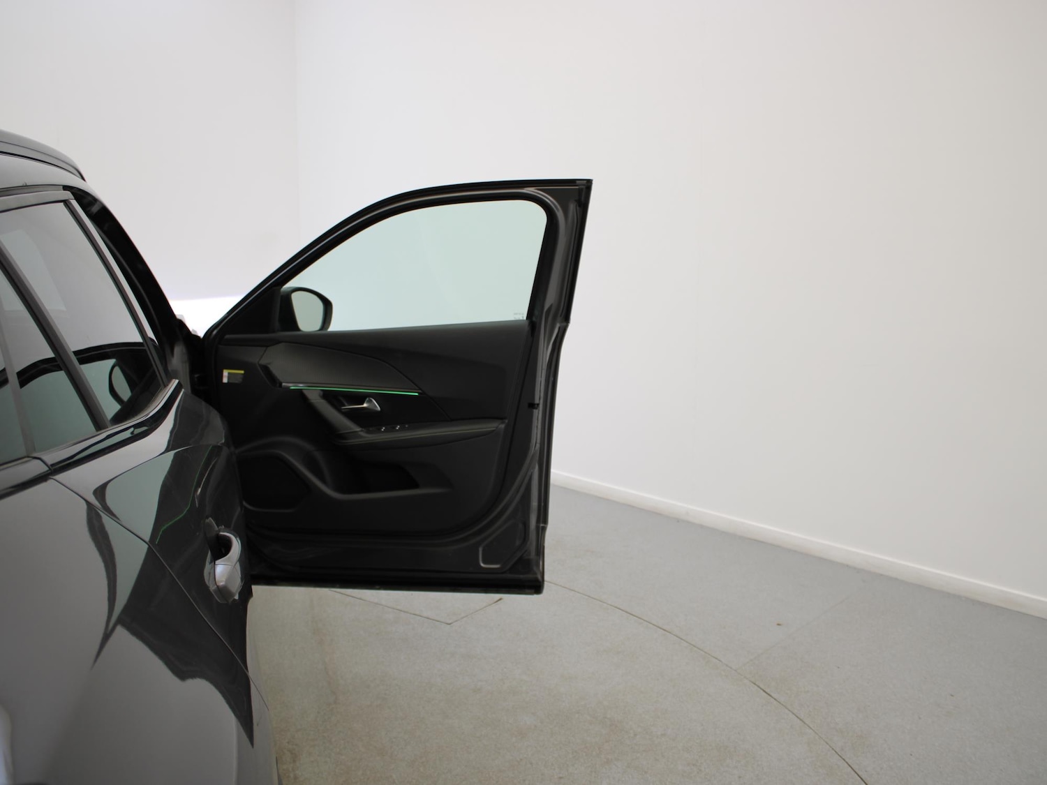 Used Peugeot 2008 2023 for sale - 77973281: Photo 31