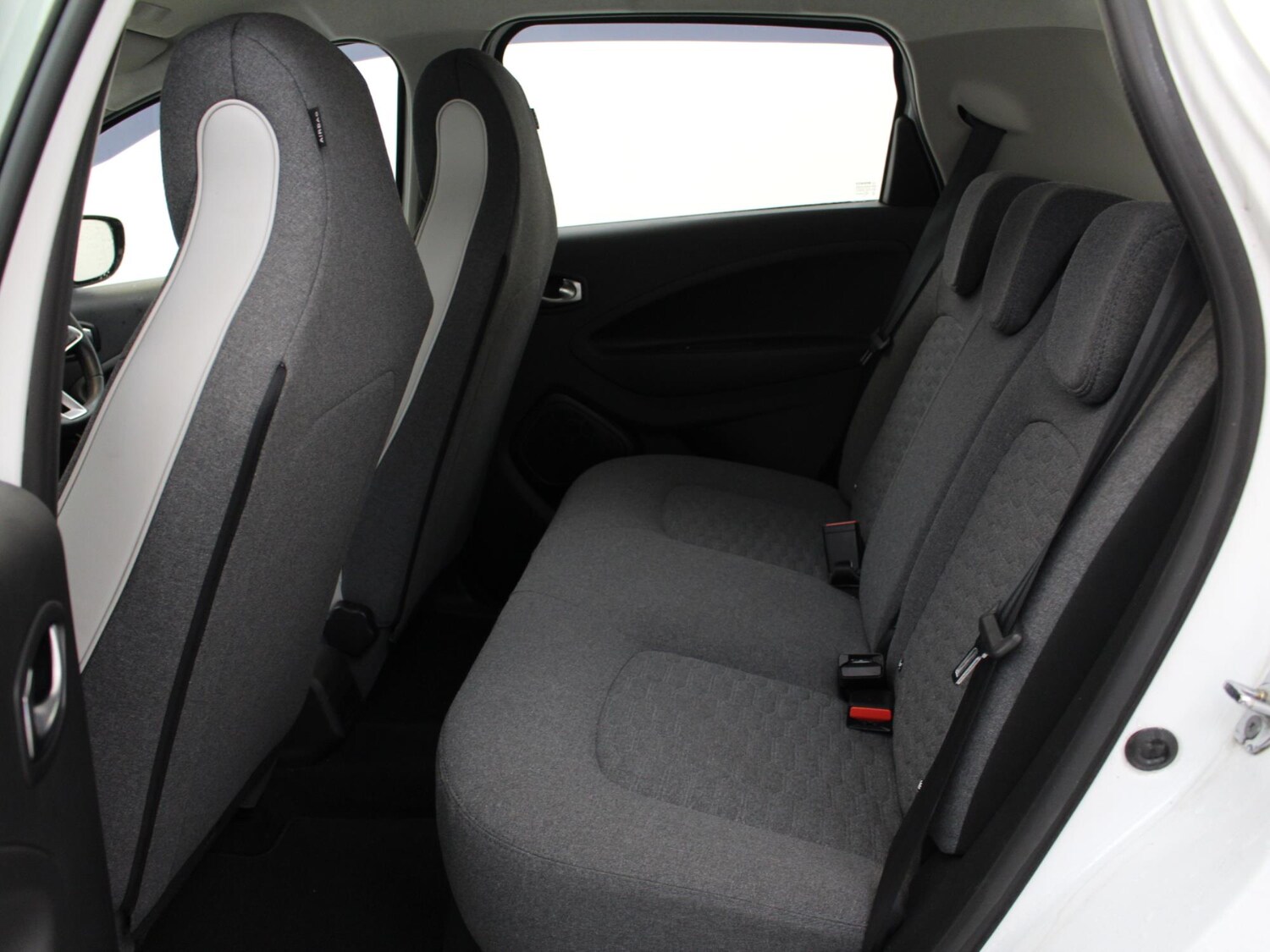 Used Renault Zoe 2021 for sale - 77348316: Photo 11