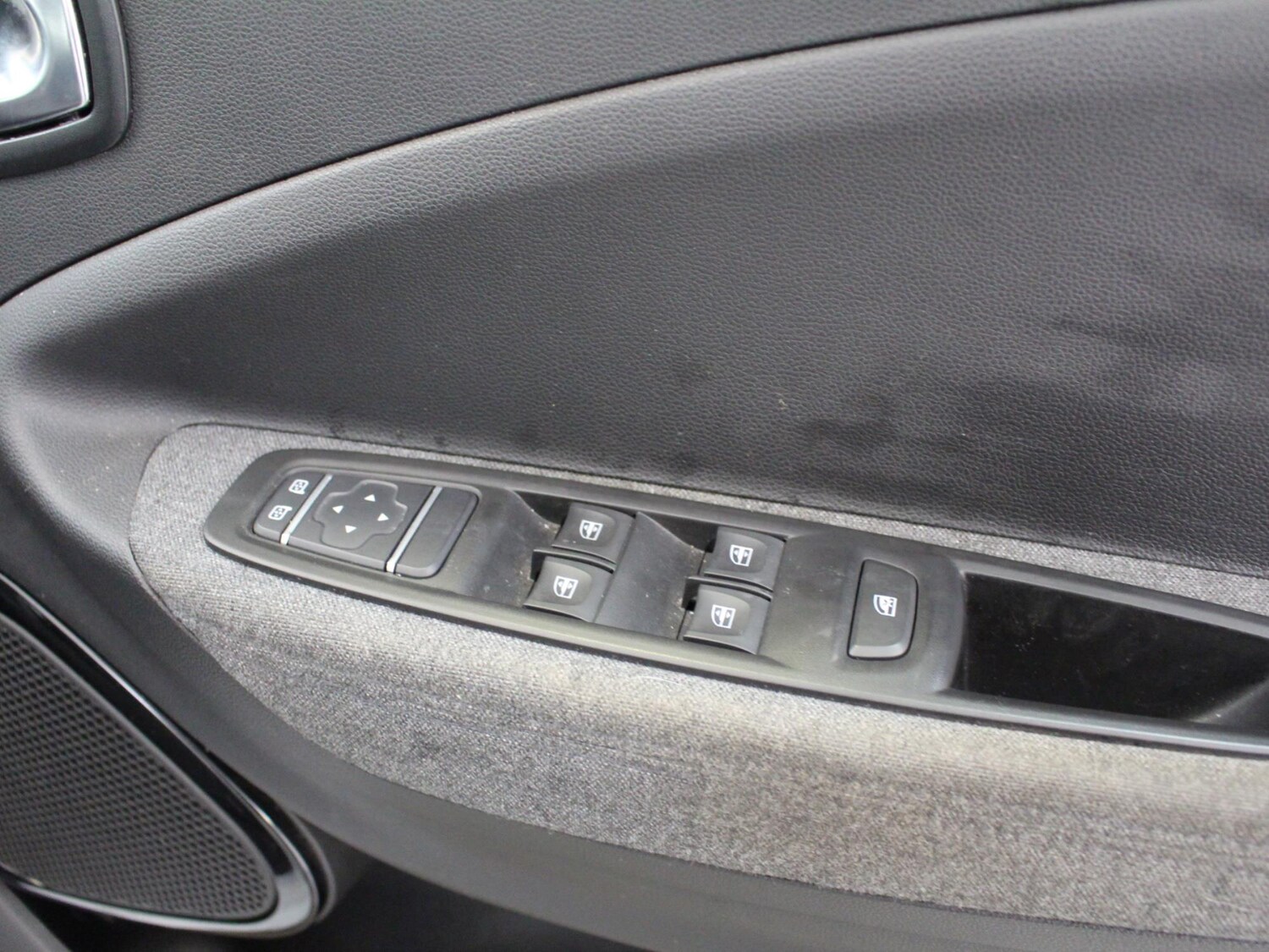 Used Renault Zoe 2021 for sale - 77348316: Photo 33