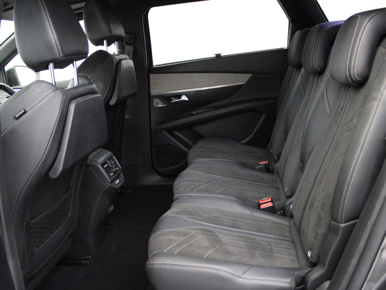 Used Peugeot 5008 2022 for sale - 76330598: Photo 13