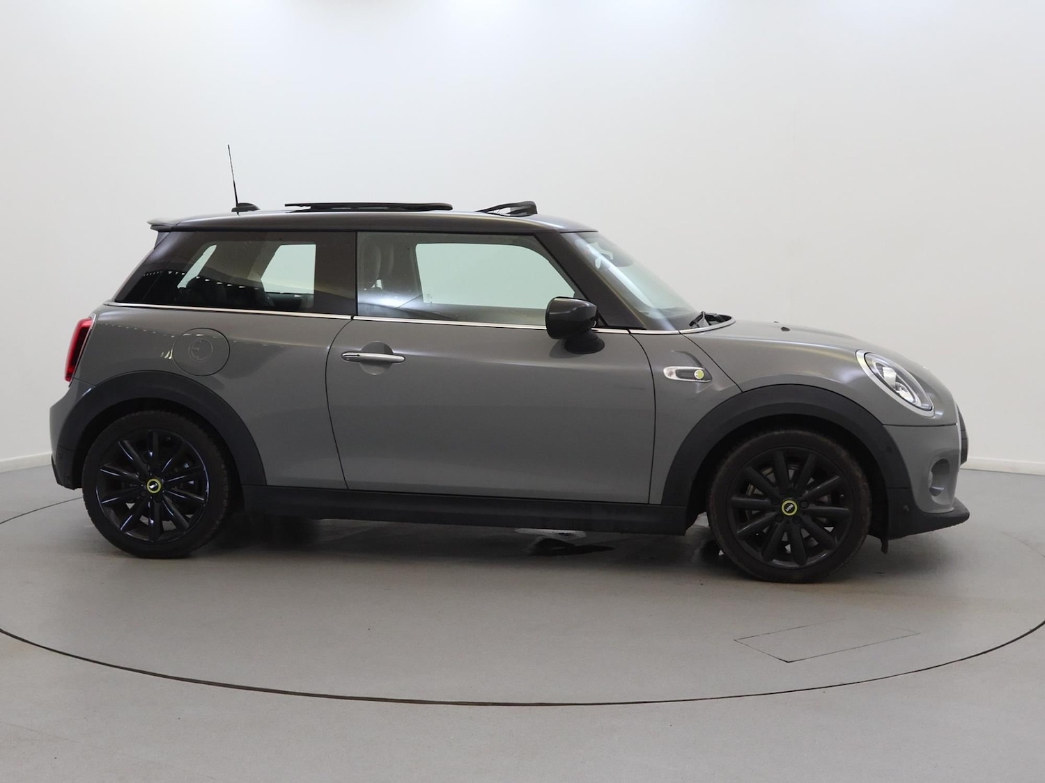 Used MINI Hatch 2020 for sale - 77687028: Photo 8