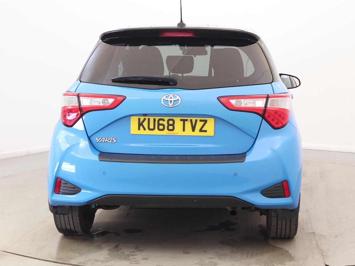 Vehicle 6