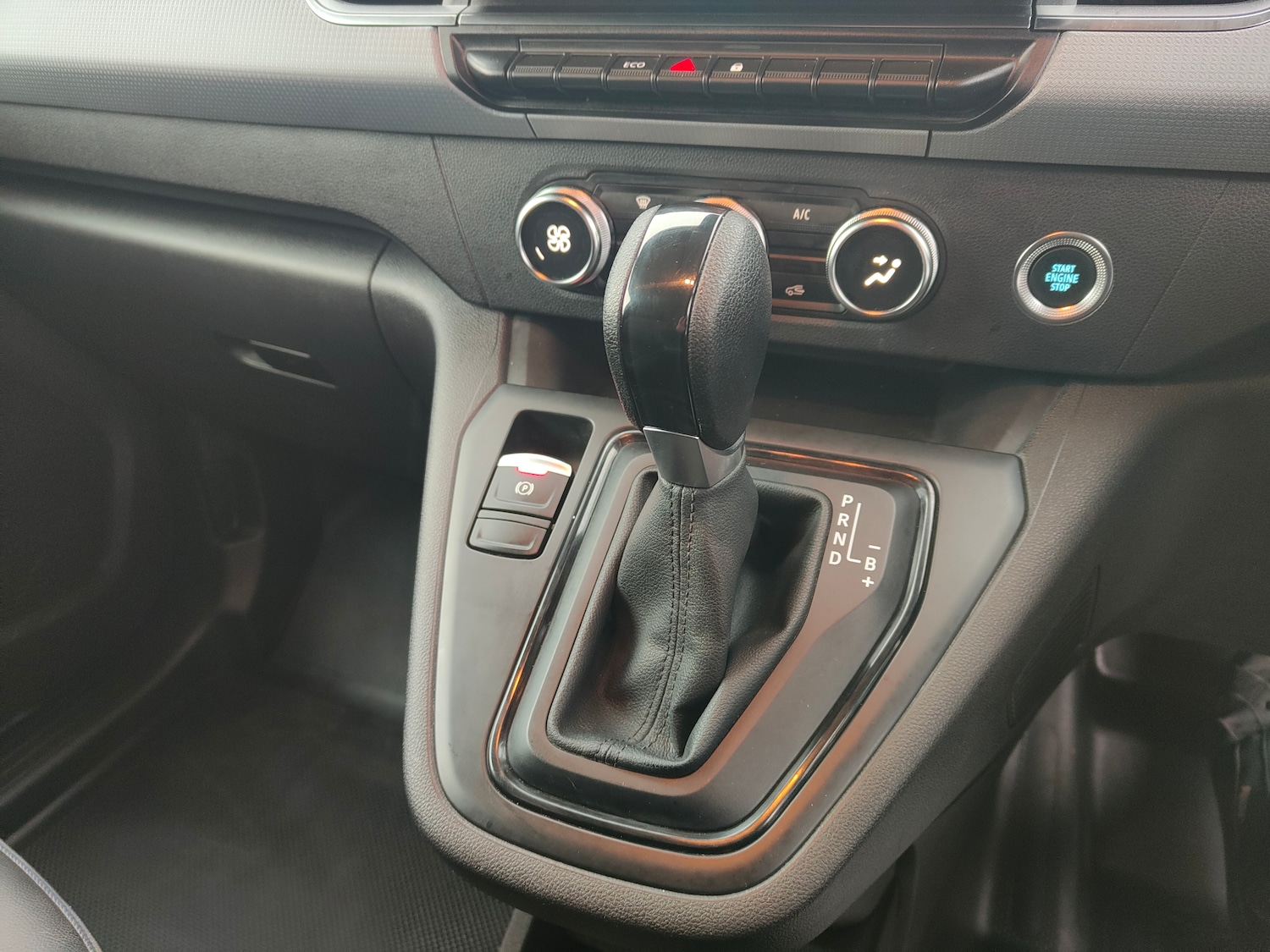 Used Nissan Other 2023 for sale - 77158951: Photo 12