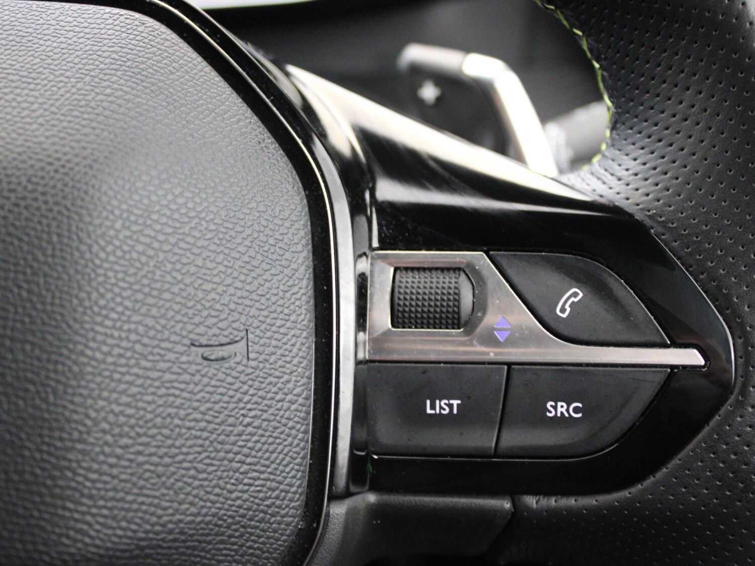 Used Peugeot 2008 2023 for sale - 77164555: Photo 11