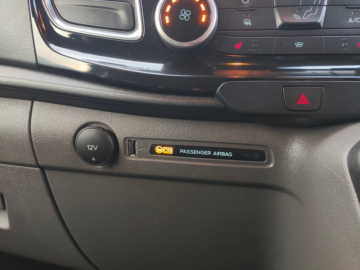 Used Ford Transit Custom 2023 for sale - 77158944: Photo 14