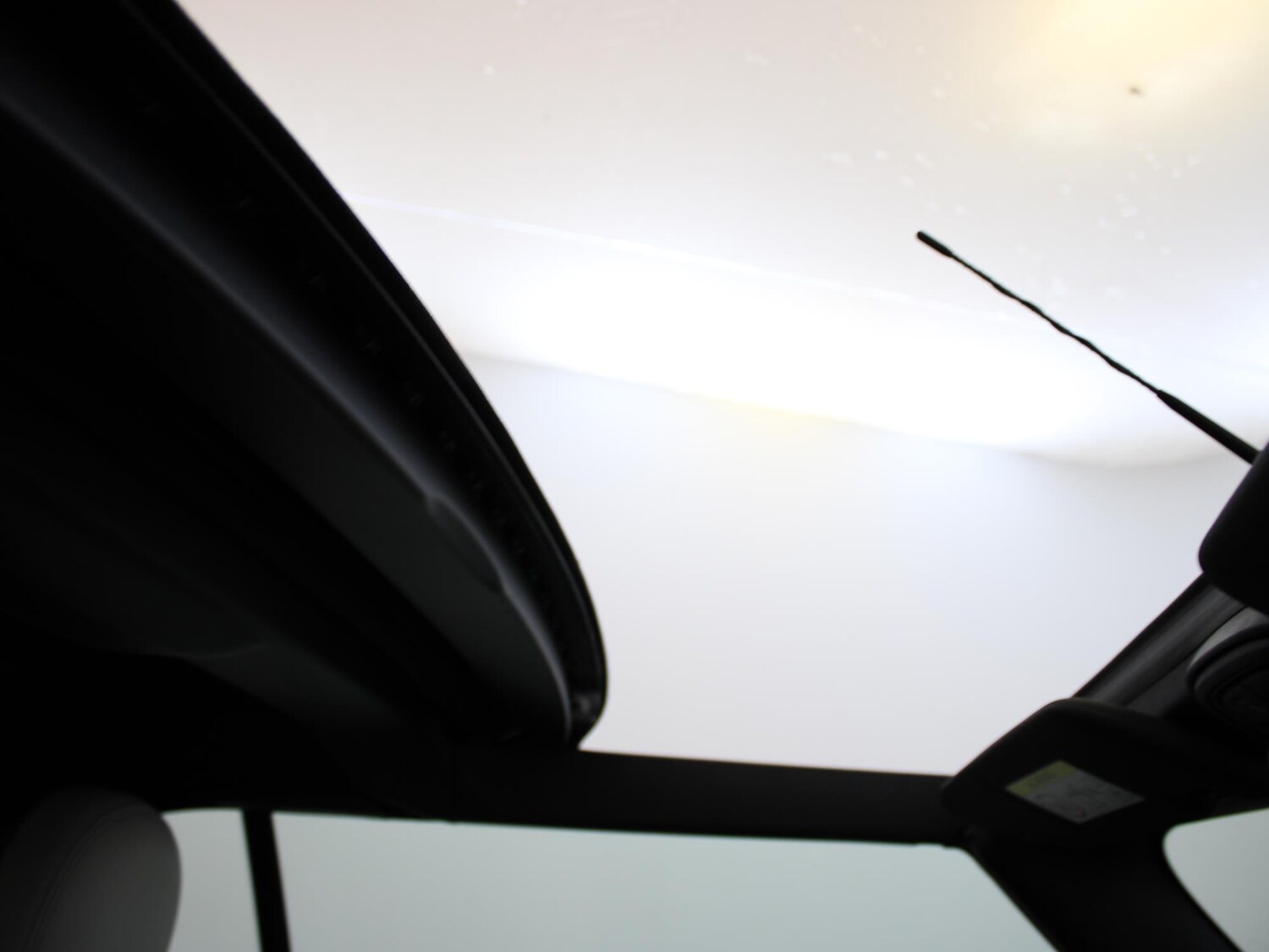 Used MINI Convertible 2019 for sale - 76353251: Photo 33