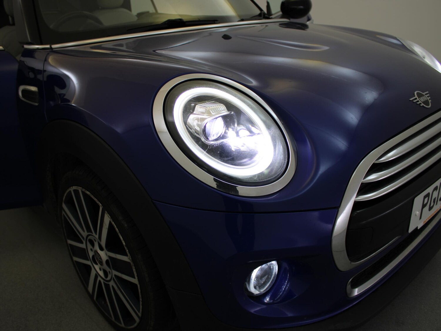 Used MINI Convertible 2019 for sale - 76353251: Photo 43