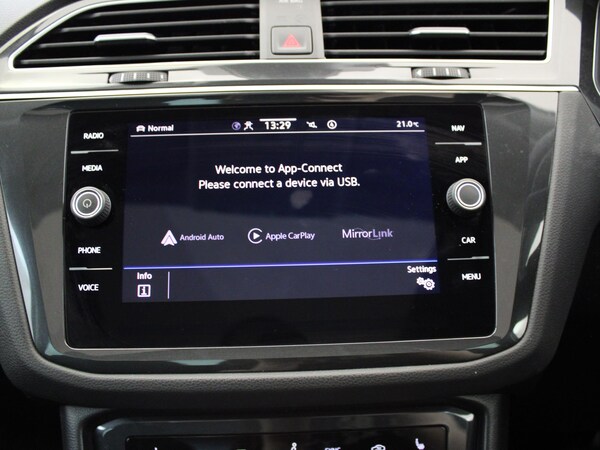 Used Volkswagen Tiguan 2020 for sale - 75592610: Photo 27