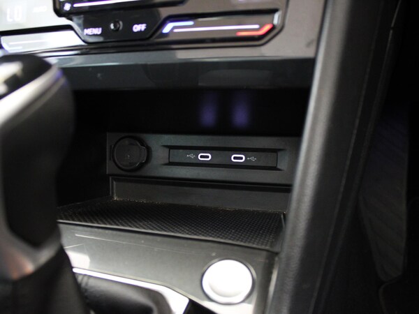 Used Volkswagen Tiguan 2020 for sale - 75592610: Photo 32