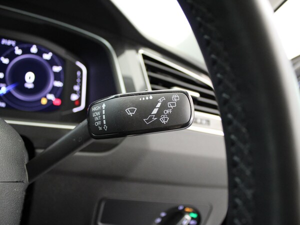 Used Volkswagen Tiguan 2020 for sale - 75592610: Photo 38