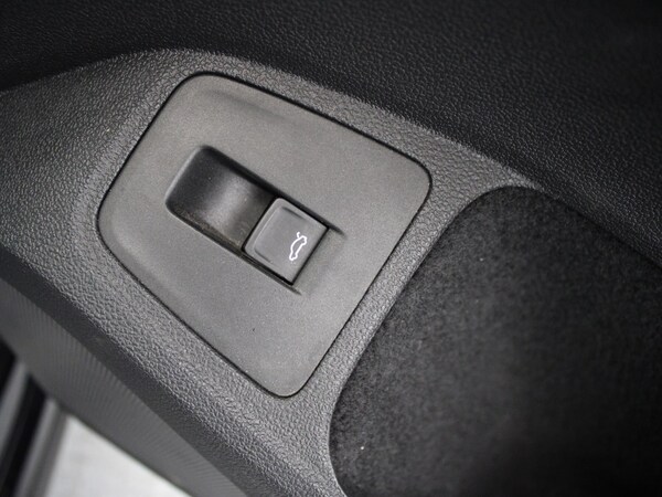 Used Volkswagen Tiguan 2020 for sale - 75592610: Photo 42