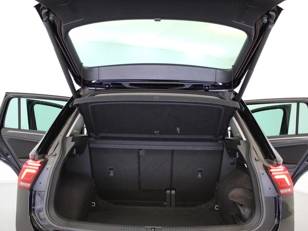 Used Volkswagen Tiguan 2020 for sale - 75592610: Photo 43