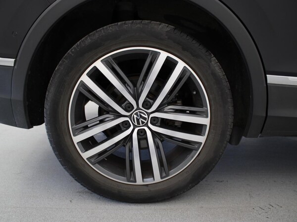 Used Volkswagen Tiguan 2020 for sale - 75592610: Photo 46