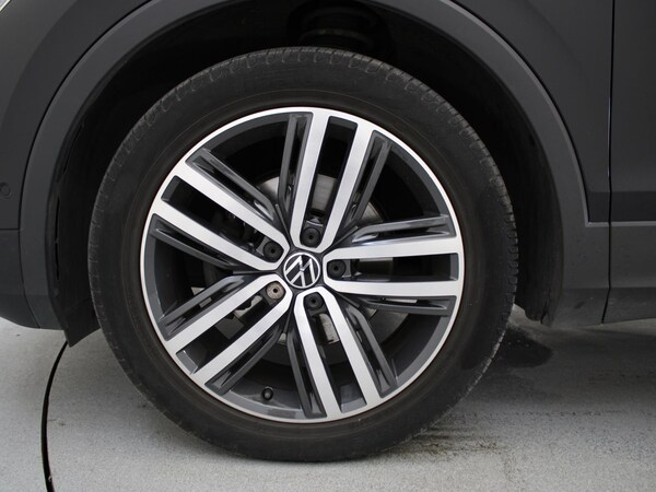 Used Volkswagen Tiguan 2020 for sale - 75592610: Photo 48