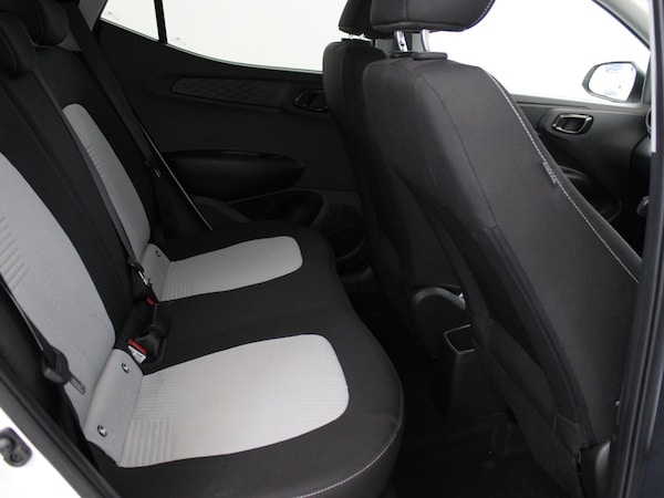 Used Hyundai i10 2021 for sale - 76274684: Photo 13