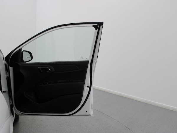 Used Hyundai i10 2021 for sale - 76274684: Photo 30