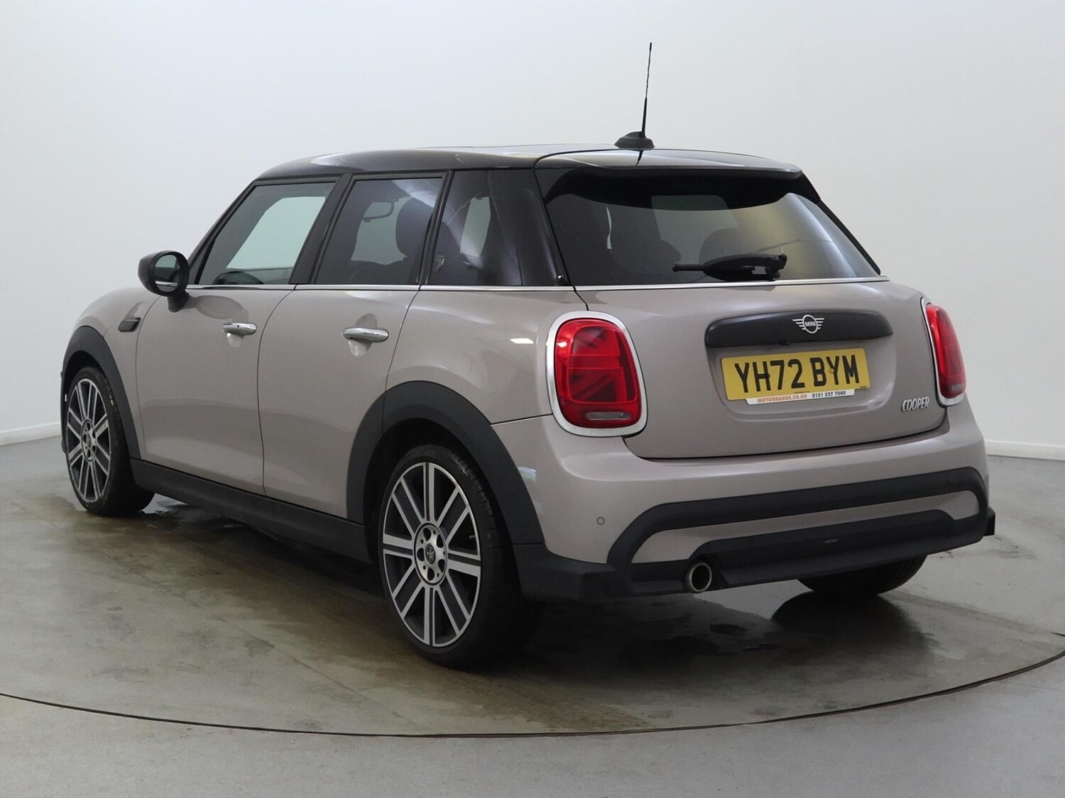 Used MINI Hatch 2022 for sale - 77348452: Photo 7